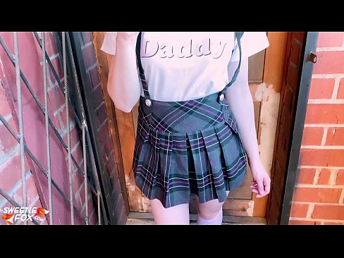 ❤️ Schoolgirl sûget har lul djip en neukt ynstee fan klassen. ❤️ Russyske porno by wy ❤