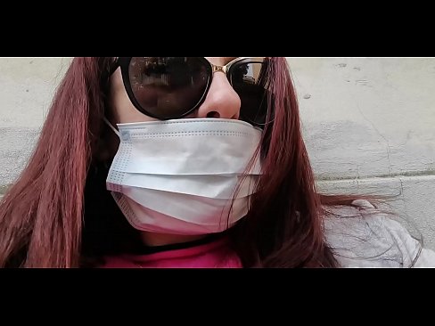 ❤️ Nicoletta krijt wraak op har buorman en plas yn syn garaazje (Special Covid19 Italian Quarantine) ❤️ Russyske porno by wy ❤